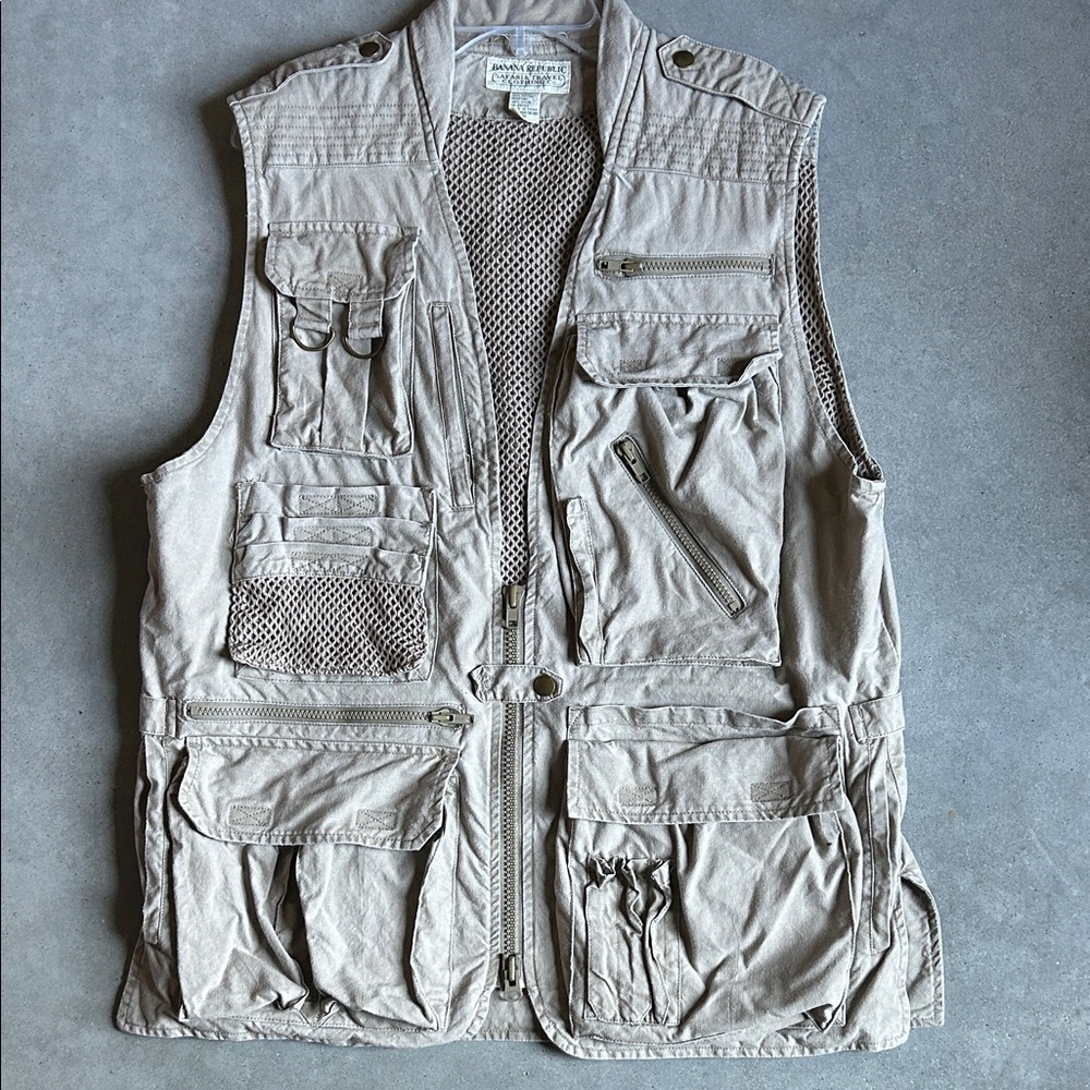 Banana Republic Khaki Safari/ Fishing Vest